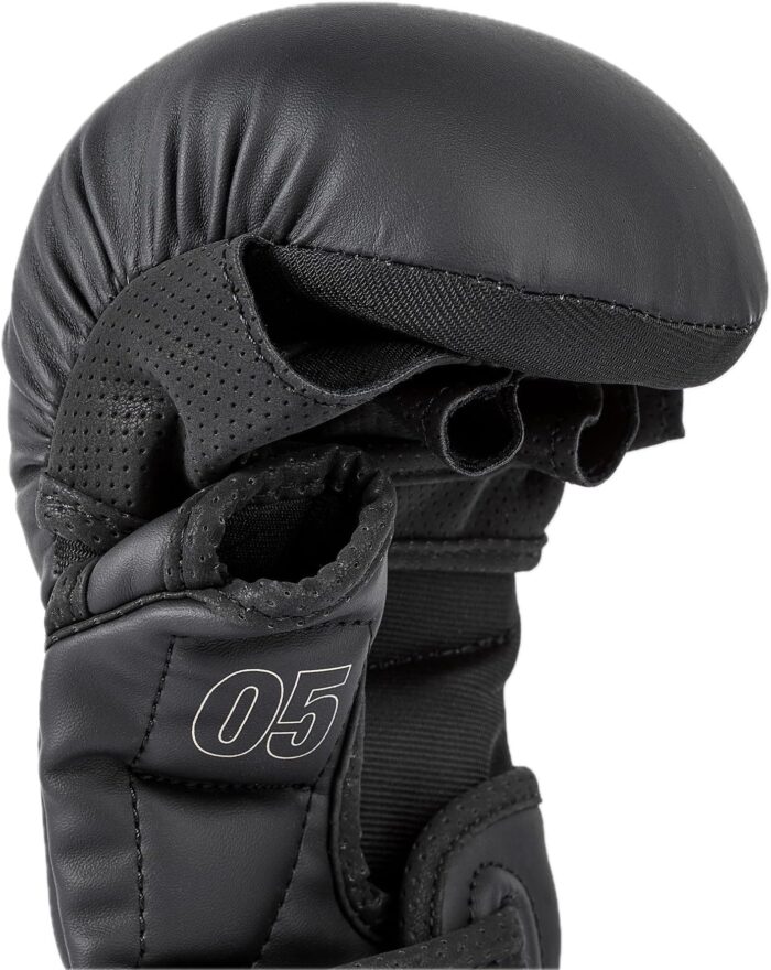 MMA GRIPPLING GLOVES